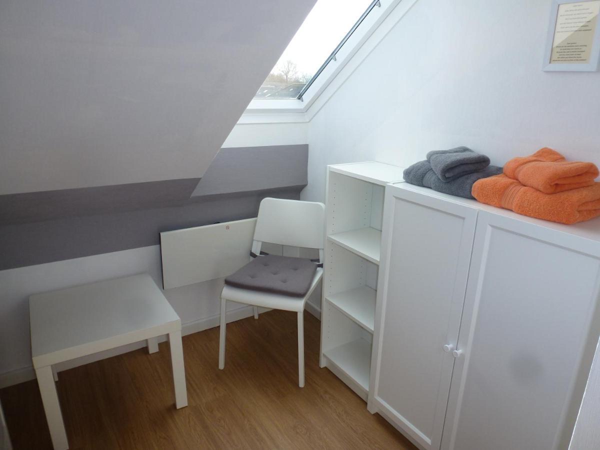 Ferienwohnung Am Runenstein 7 Busdorf ภายนอก รูปภาพ